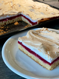 Himbeer-Baiser-Kuchen vom Blech Rezepthauptbild