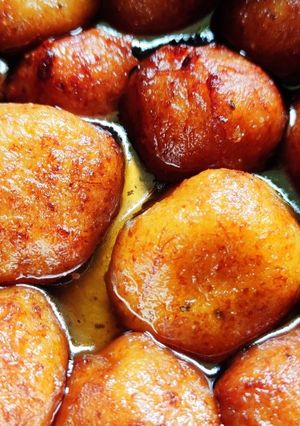 A picture of Sweet pumpkin balls.