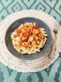 Macarrones con sofrito de sepia