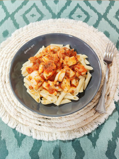 Una foto de Macarrones con sofrito de sepia