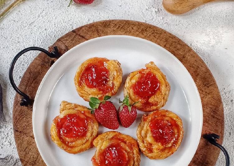 Resep Strawberry Puff Pastry Yang Enak