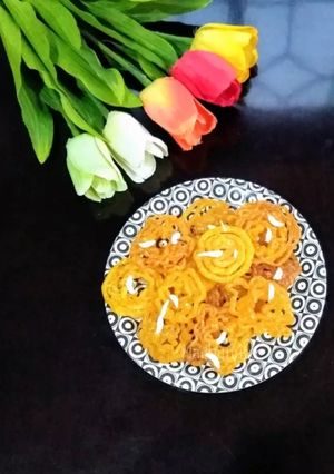 A picture of Instant Jalebi.