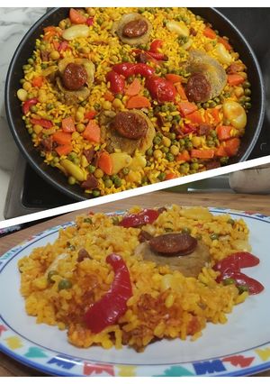 Una foto de Arroz con solomillo de cerdo, chorizo y verduritas.🍚🐖🫑🍅🥕