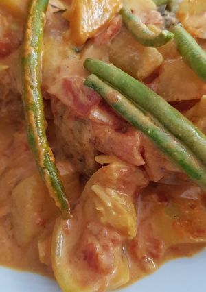 A picture of String bean and courgette curry.