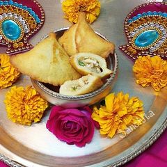 A picture of Royal Sweet Samose.