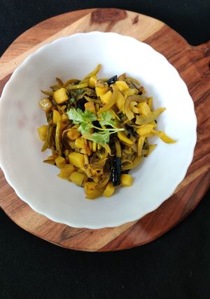 A picture of Lauki ke Chilke ki Sabzi.