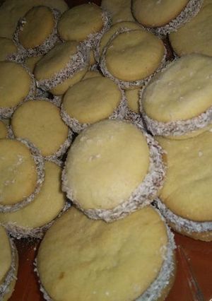 Una foto de Alfajores de manteca