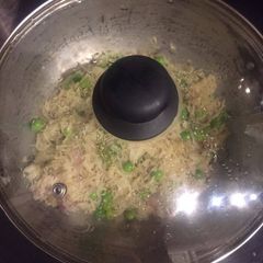 A picture of Matar Pulao.