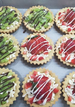 Una foto de Tartitas dulces frutales