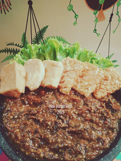 Foto resep Tahu Tempe Sambal Penyet