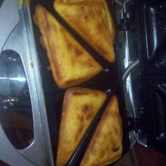 A picture of Toasted Bread.