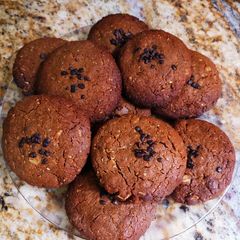 A picture of Easy Homemade Oatmeal Cookies.