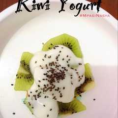 รูปของ Kiwi yogurt (mpasi 11m+)