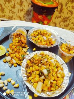चटपटी  कॉर्न चाट (Chatpati corn chaat recipe in Hindi) रेसिपी मुख्य फोटो