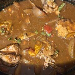 A picture of Easy Crockpot Chicken Wings in red sauce.