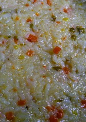 Una foto de Arroz con vegetales para sushi!