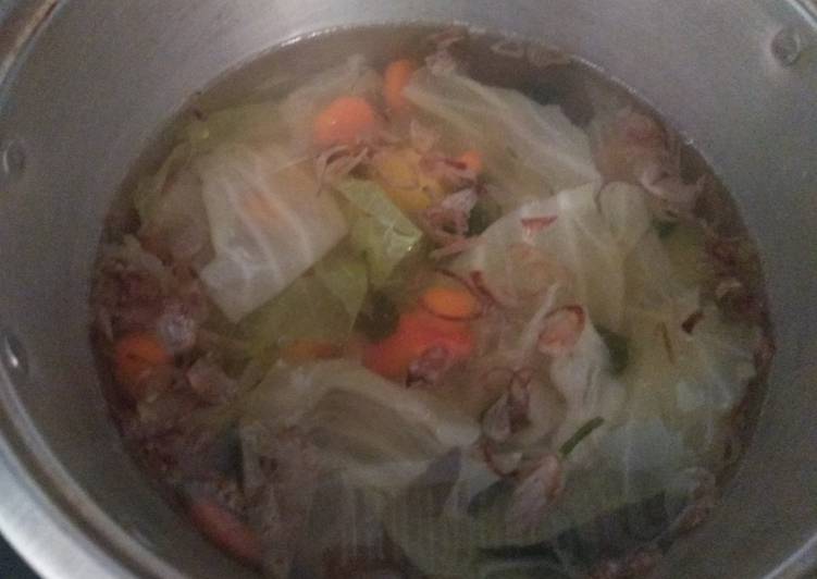 Cara Gampang Membuat Sayur sop simpel yang Bisa Manjain Lidah