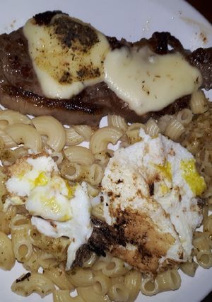 Una foto de BIFES DE CHORIZO ESPECIAL 🤩