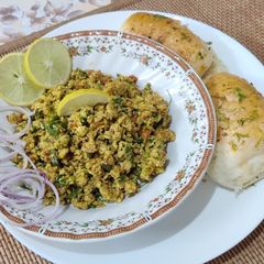 A picture of Street Style Egg Bhurji Pav.