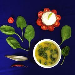 A picture of Moong Palak Dal.