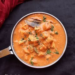 A picture of Paneer Makhani (Paneer Butter Masala).
