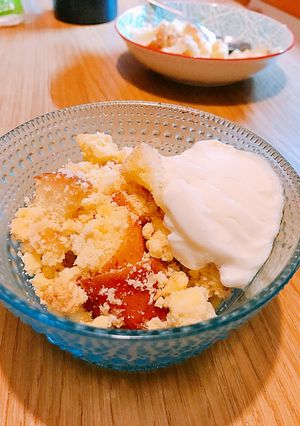 A picture of Quick and Easy Apple Crumble.