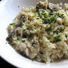 A picture of Mushroom Risotto – Rice Cooker Method.