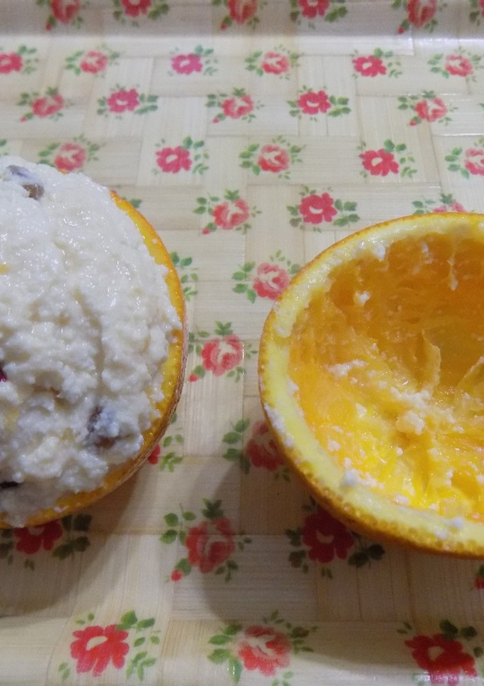 Una foto de Naranjas rellenas con ricota dulce