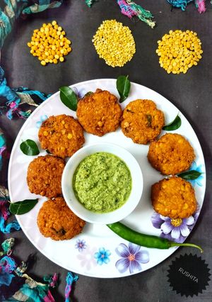 A picture of The South Indian Dal Vada.