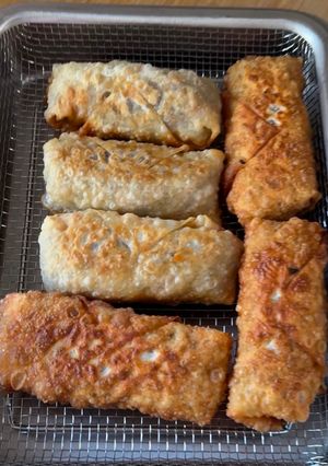 A picture of Crispy Spring Roll.