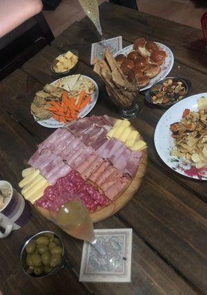 Una foto de Picada de fiambres para 4