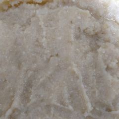 A picture of Lehsan adrak ka paste.