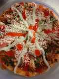 Pizza Homemade (Roti sudah jadi)