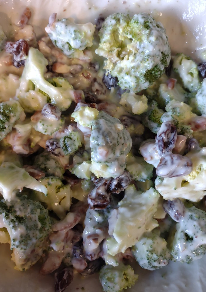 A picture of Broccoli salad.