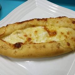 A picture of Fatayer.