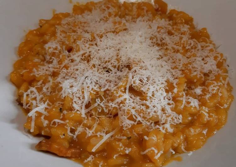 Steps to Prepare Ultimate Risotto alla zucca e guanciale