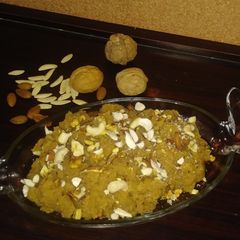 A picture of Mong daal halwa.