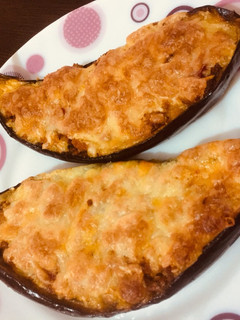 عکسی از دستور بادمجان شکم پر😋🥰