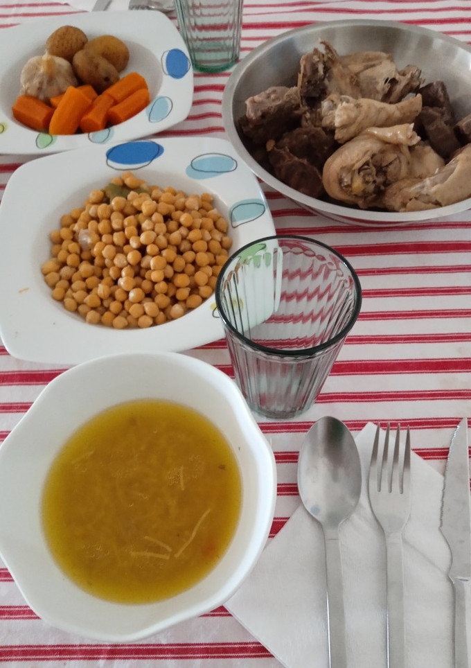 Una foto de Cocido sin grasa con olla express