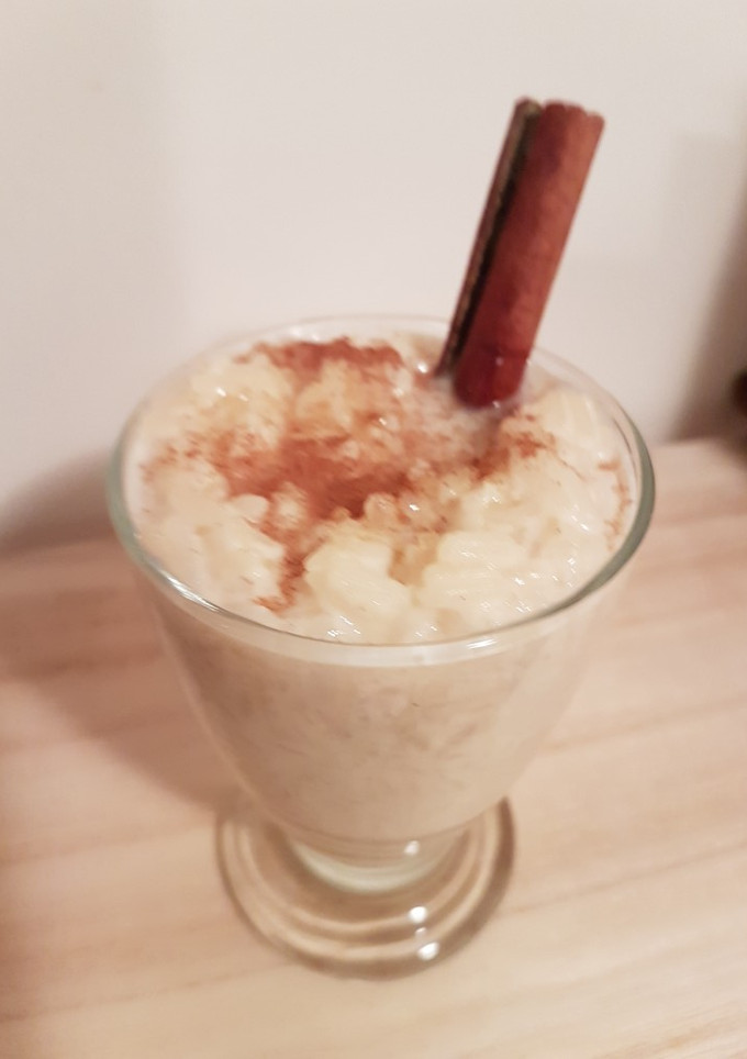 Una foto de Arroz con leche de coco