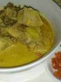 Kari ayam pedas dan roti maryam Istriku