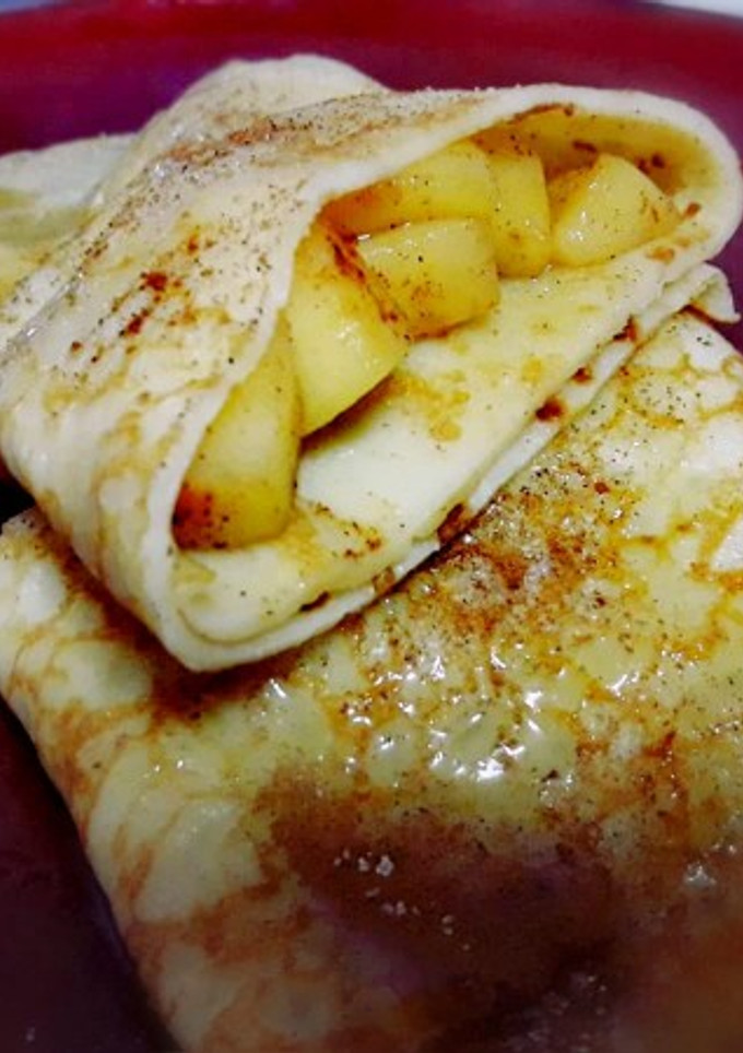 Una foto de Crepes de manzana con miel