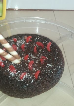 A picture of Brownie cake.