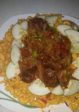 A picture of Jollof Macaroni.