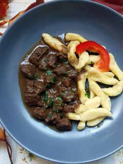 Szarvaspörkölt recept fotója