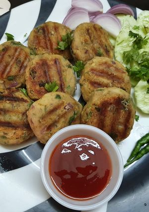A picture of Moong Sprouts Kabab.