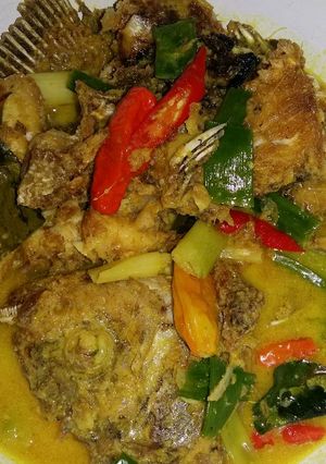 Foto resep Ikan gurame bumbu kuning