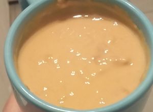 Una foto de Postre de maicena con arequipe