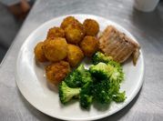 A picture of seasoning rice balls