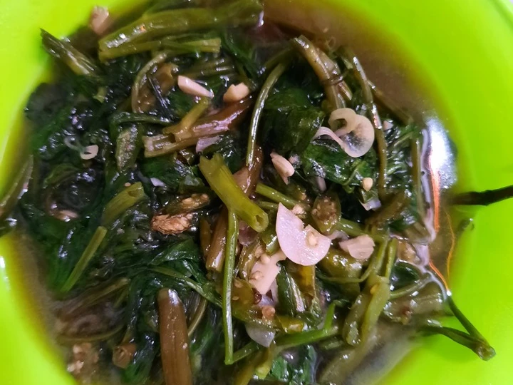 Cara Mudah Membuat Resep Cah kangkung saus tiram yang  Bikin Ketagihan Anti Ribet, Mantap